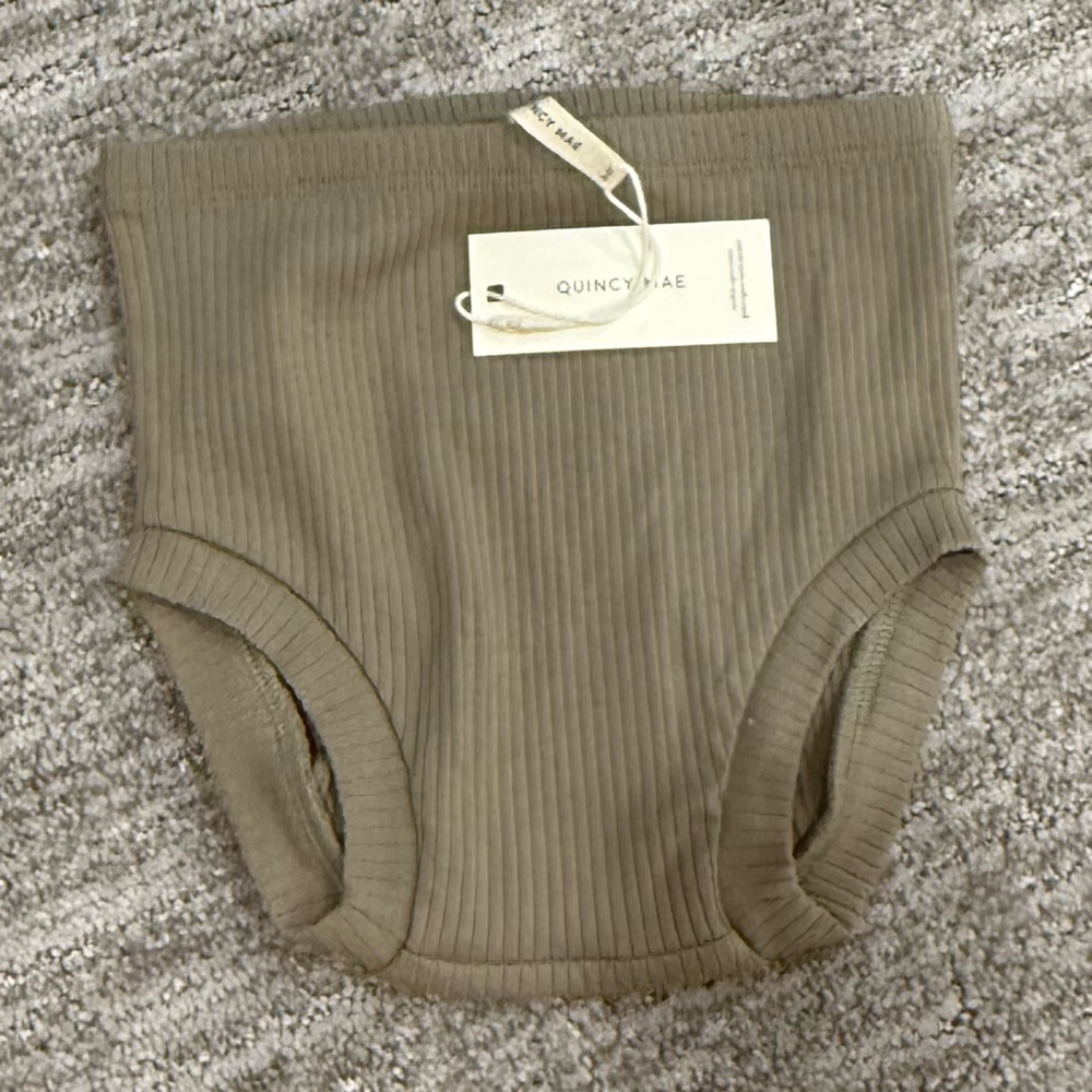 Quincy Mae Taupe Ribbed Bummies